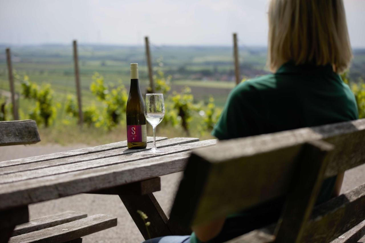 ホテル Weingut Schilling Seinsheim エクステリア 写真